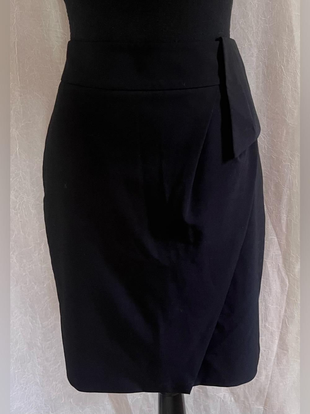 White House Black Market Black Pencil Skirt with Back Zip